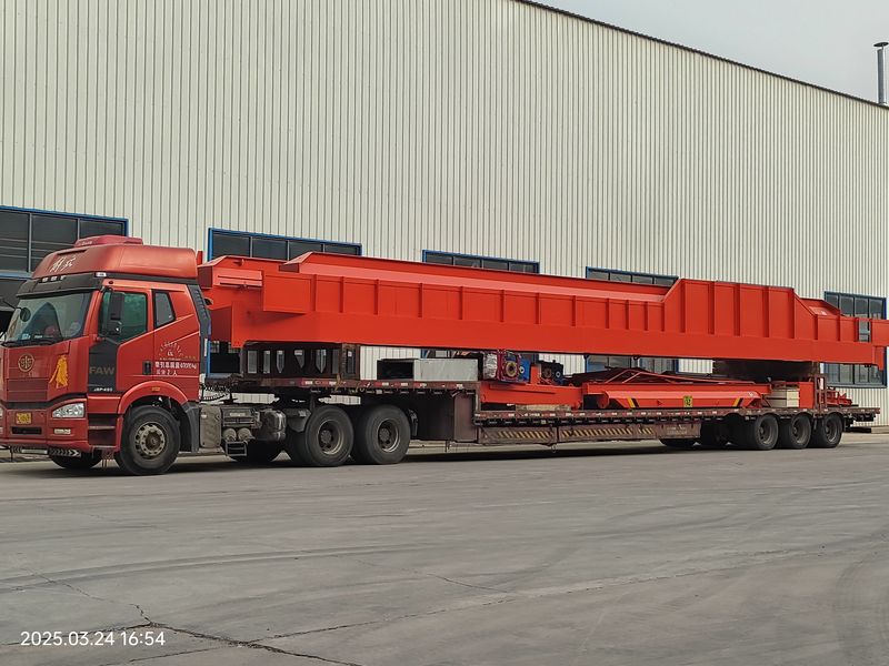 通用橋式起重機 QDXX32/5t—19.5m 電動單梁橋式起重機 2臺 LD10t—16.5m 制作完成，發(fā)往河北石家莊交付客戶使用。